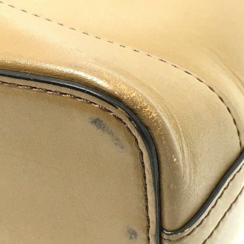 Authentic Burberry Inside Checkered Shoulder Bag L - image 4